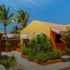 Cariñas Apartamento Palm Beach